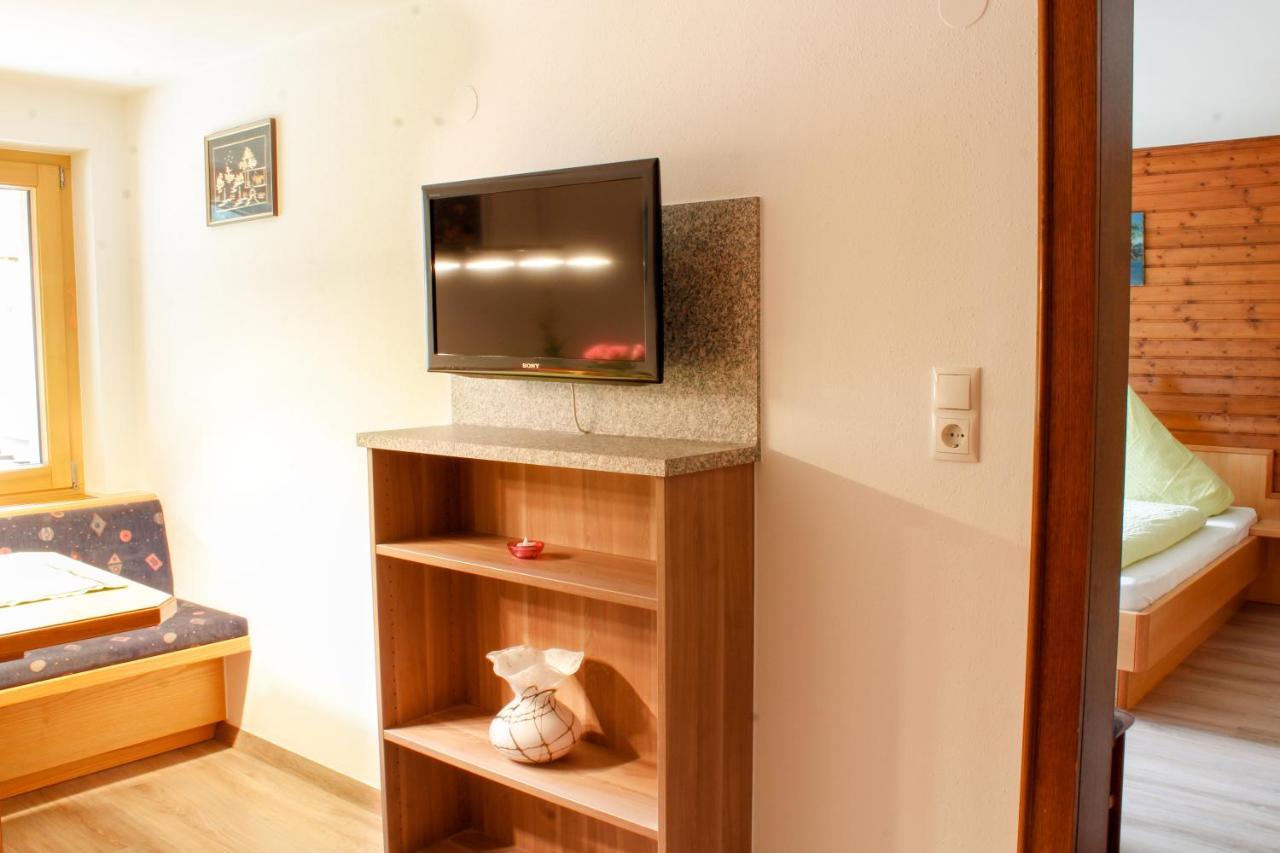 Appartamento Haus Ganeu Gaschurn Esterno foto