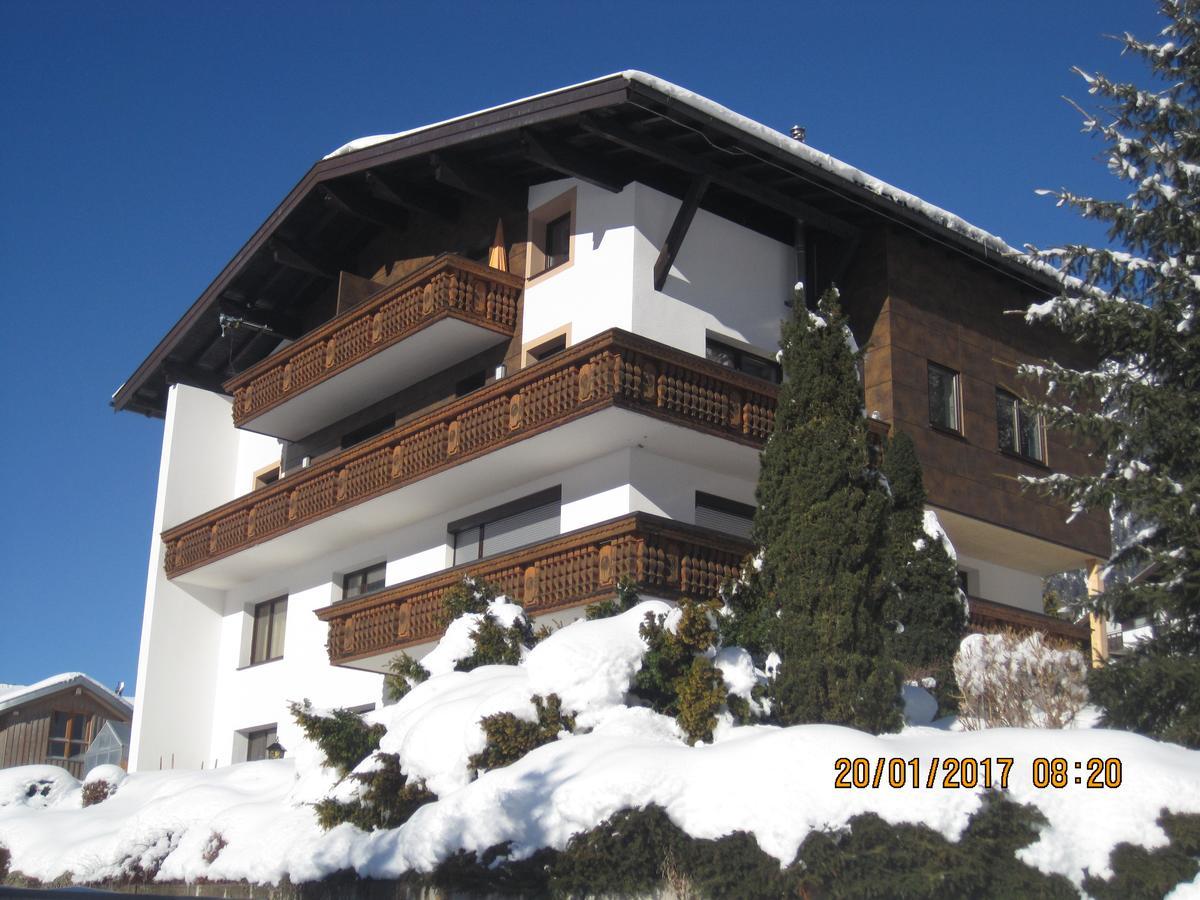Appartamento Haus Ganeu Gaschurn Esterno foto